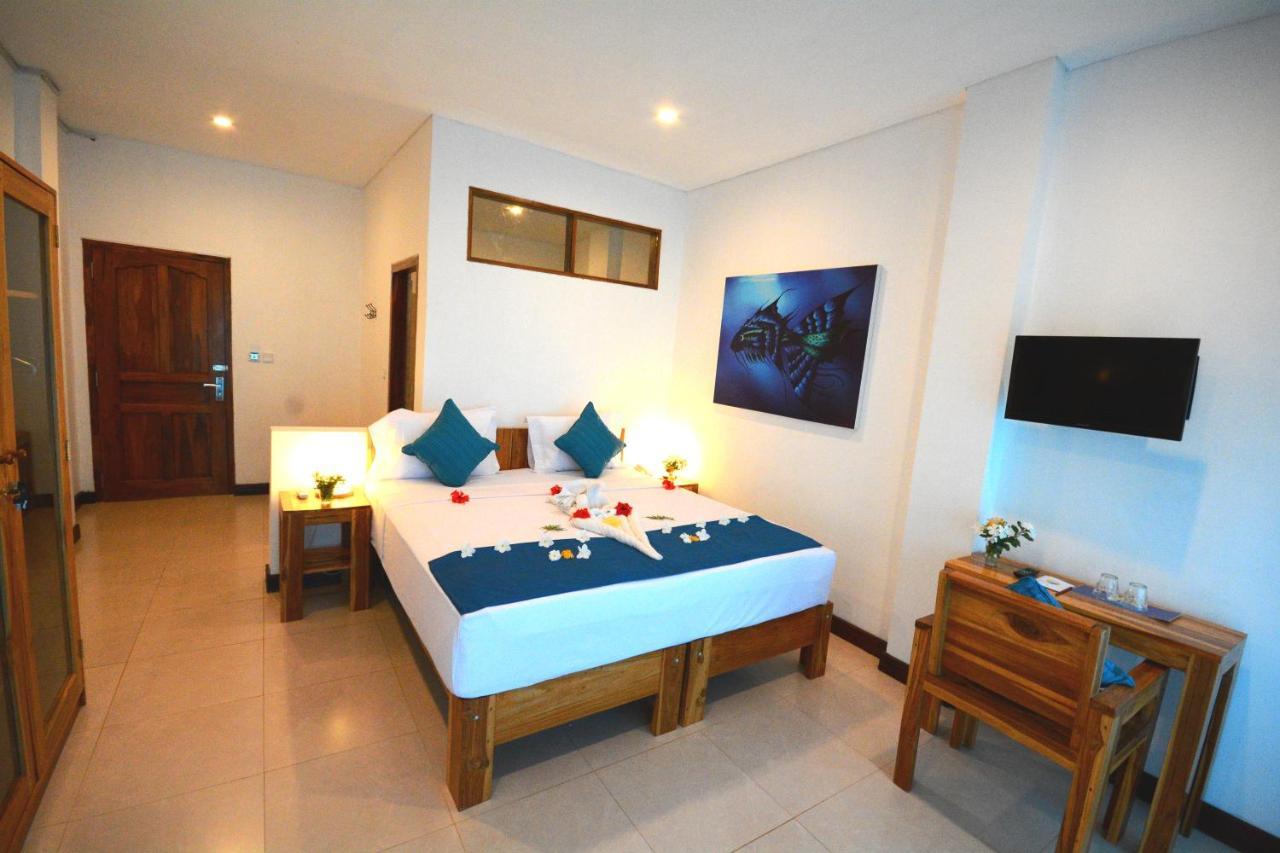 Sunset Hill Hotel Labuan Bajo Exterior foto